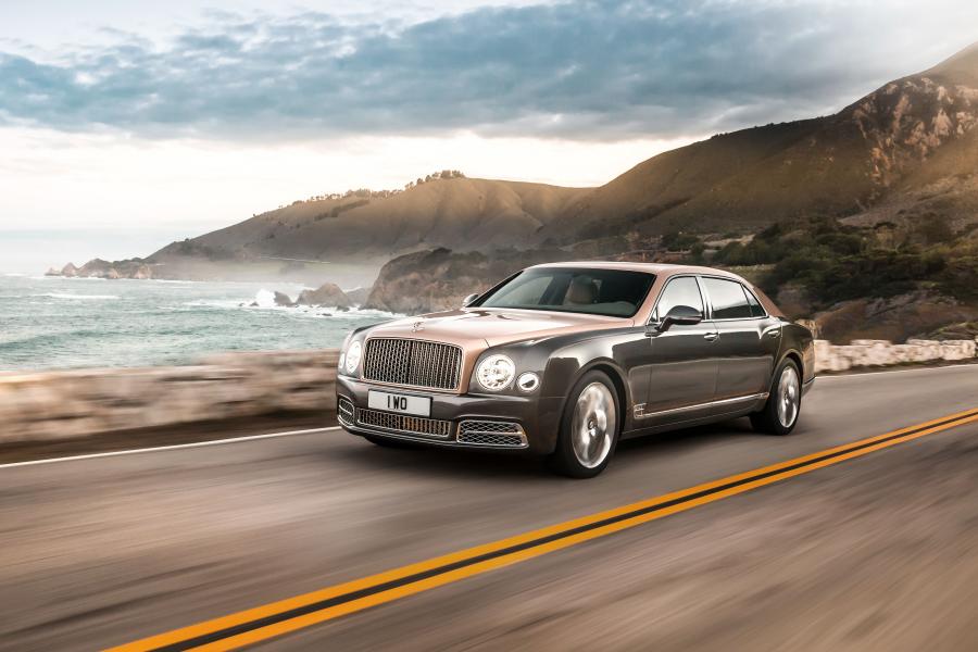  Bentley Mulsanne Extended Wheelbase 2016 года  (фото 15 из 23)